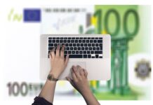 Ile zarabia doradca zawodowy?