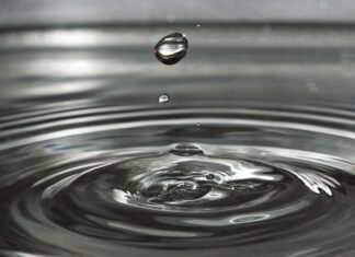 Czy kroplówka może zastępuje jedzenie? Czy kroplówka może zastępuje jedzenie?