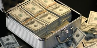 Ile zarabia konsultant w BCG?