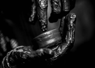 Czy pracownik może pracować 60 godzin w tygodniu? Czy pracownik może pracować 60 godzin w tygodniu?