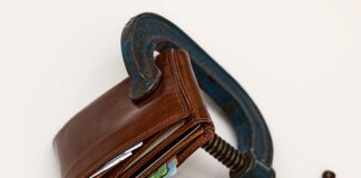 Jak inflacją zjada oszczędności?